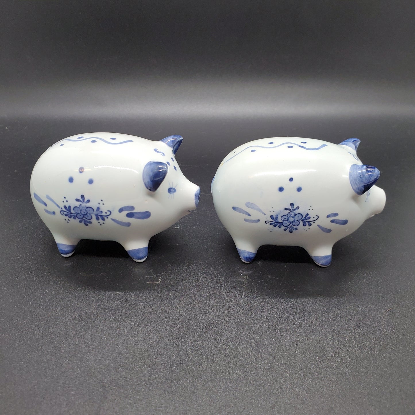 Delft Blue and White Pig Salt and Pepper Shaker Set