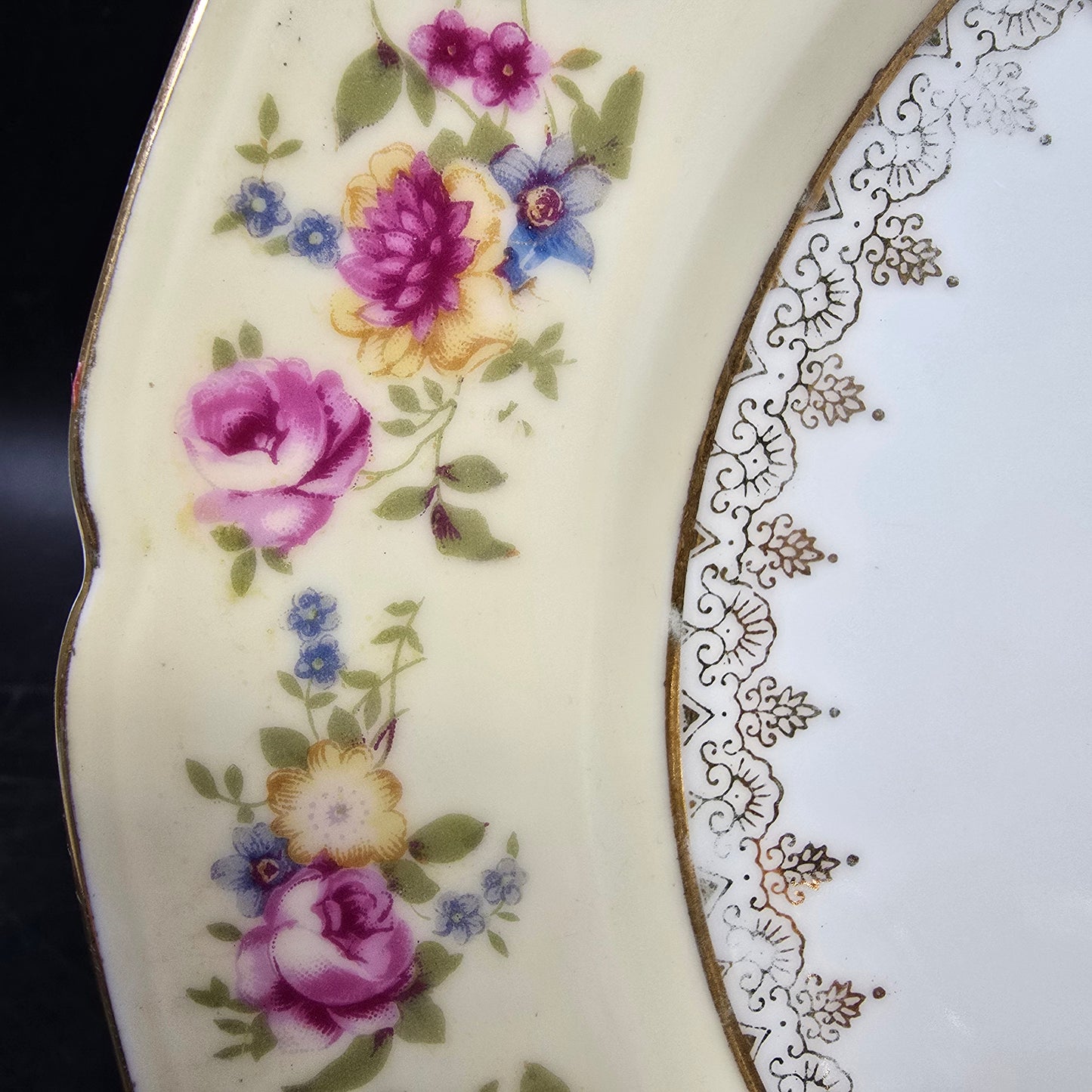 Gold Castle "Hostess" c.1940 Japan Luncheon Plate Gold Castle Stamped