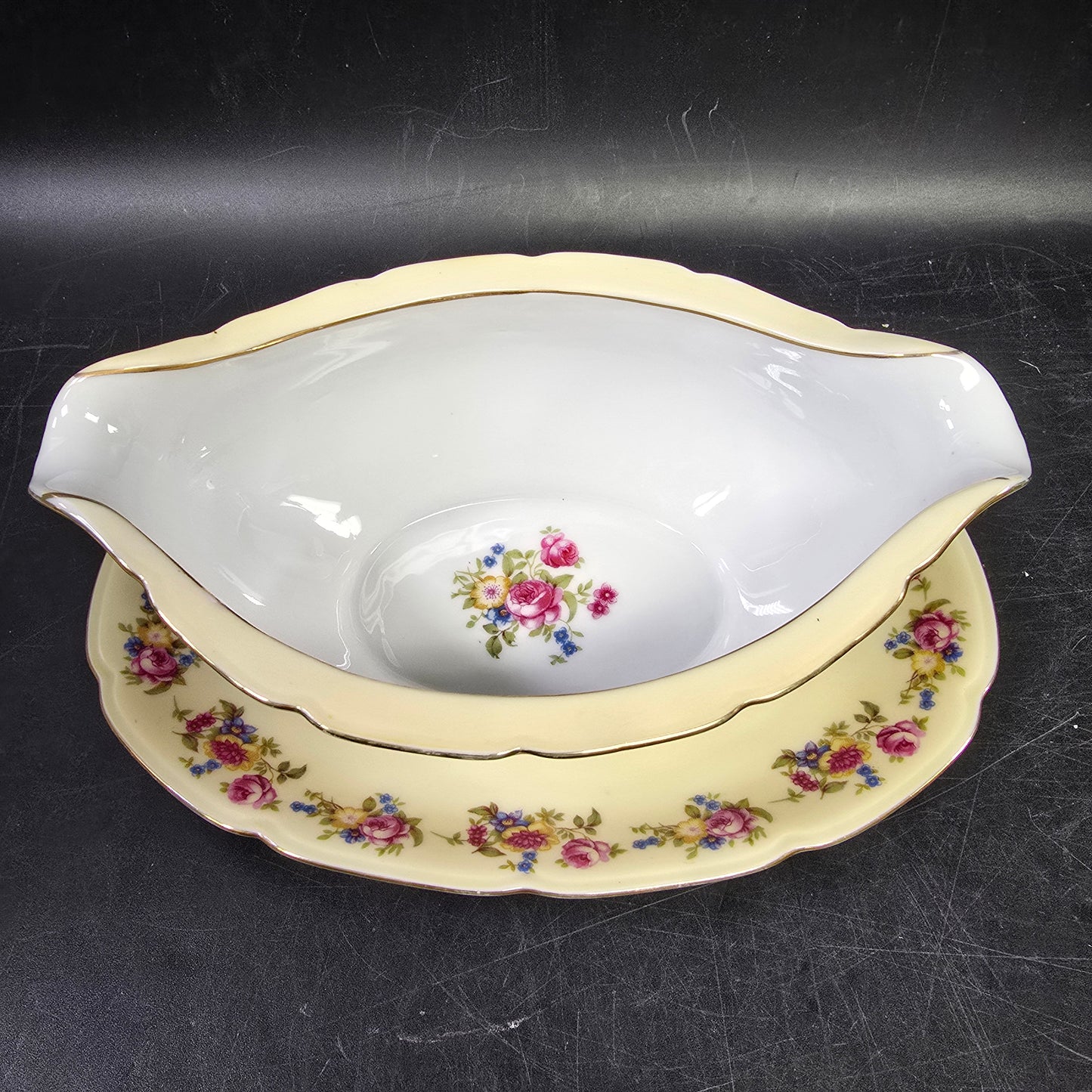 Gold Castle "Hostess" c.1940 Japan Gravy Boat with Attached Underplate Gold Castle Stamped