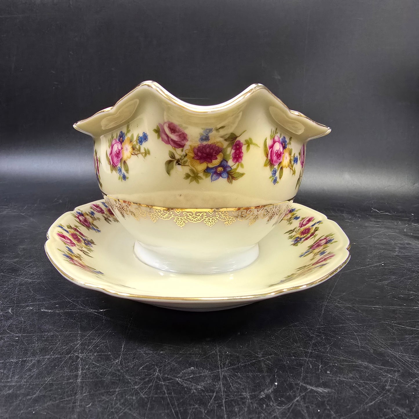 Gold Castle "Hostess" c.1940 Japan Gravy Boat with Attached Underplate Gold Castle Stamped