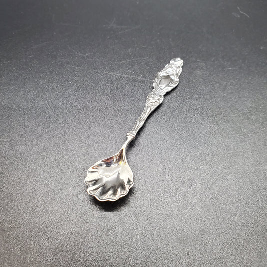 Sterling Silver Shell Master Salt Spoon